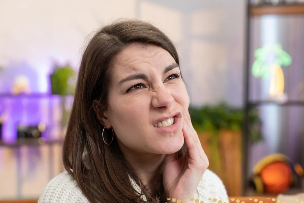right-left-cheek-twitching-superstitions-and-spiritual-meanings